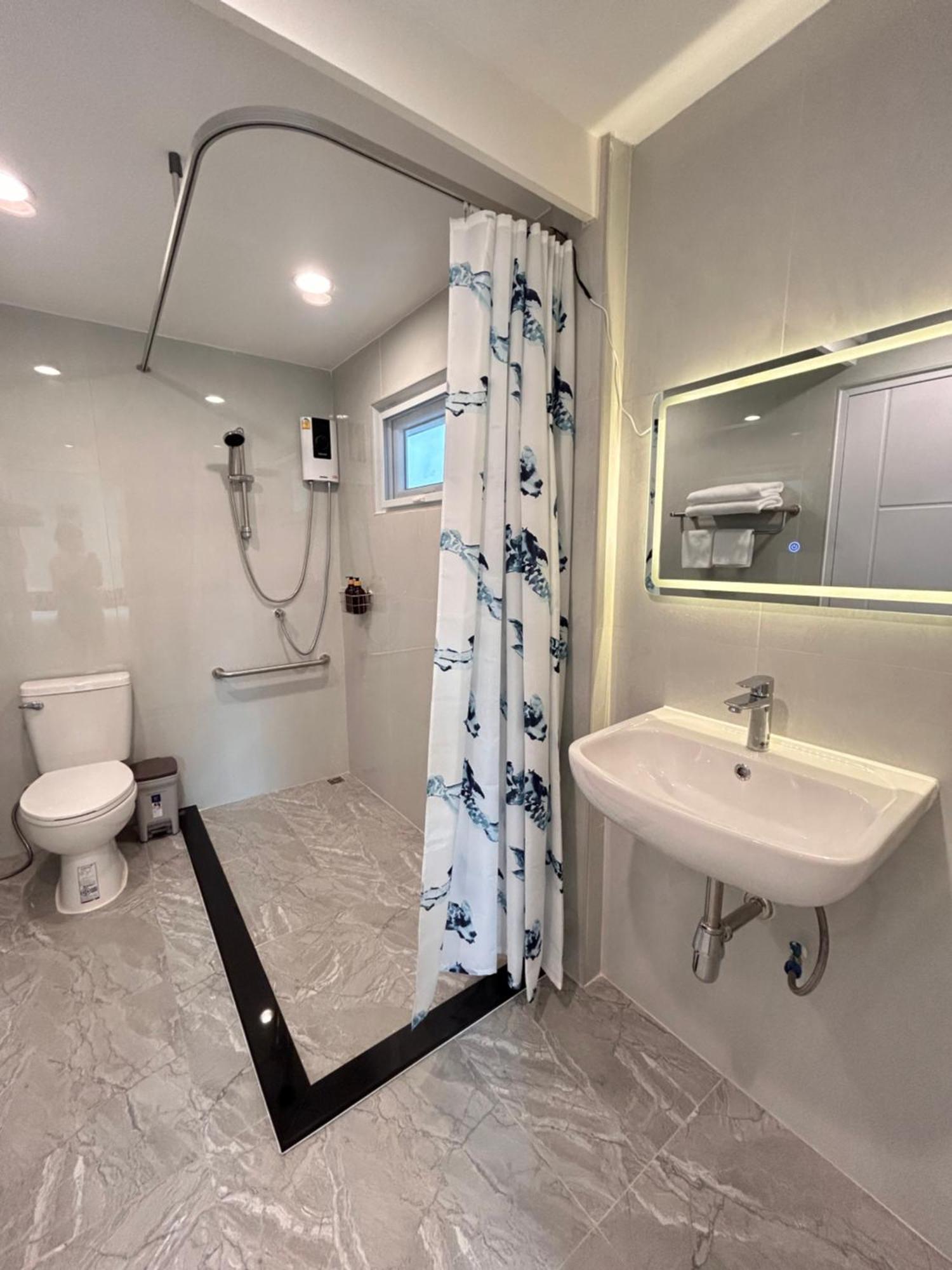 Baan Boon Bed & Breakfast Bangkok Eksteriør bilde