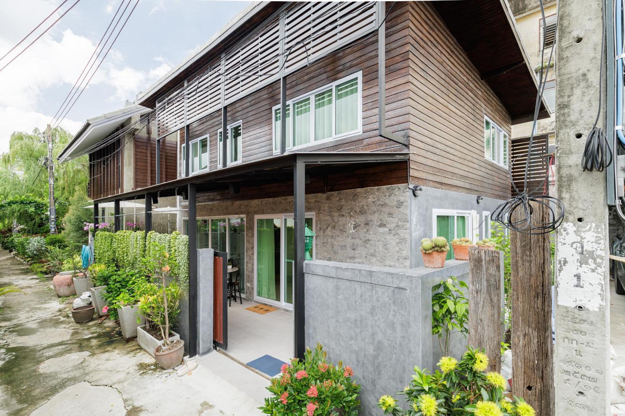 Baan Boon Bed & Breakfast Bangkok Eksteriør bilde